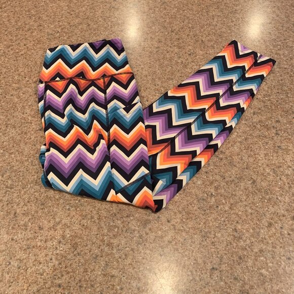 Eluminary Sz 3 (fits 14+) multicolor zig zag work out pants/leggings w/pockets N - Picture 5 of 5